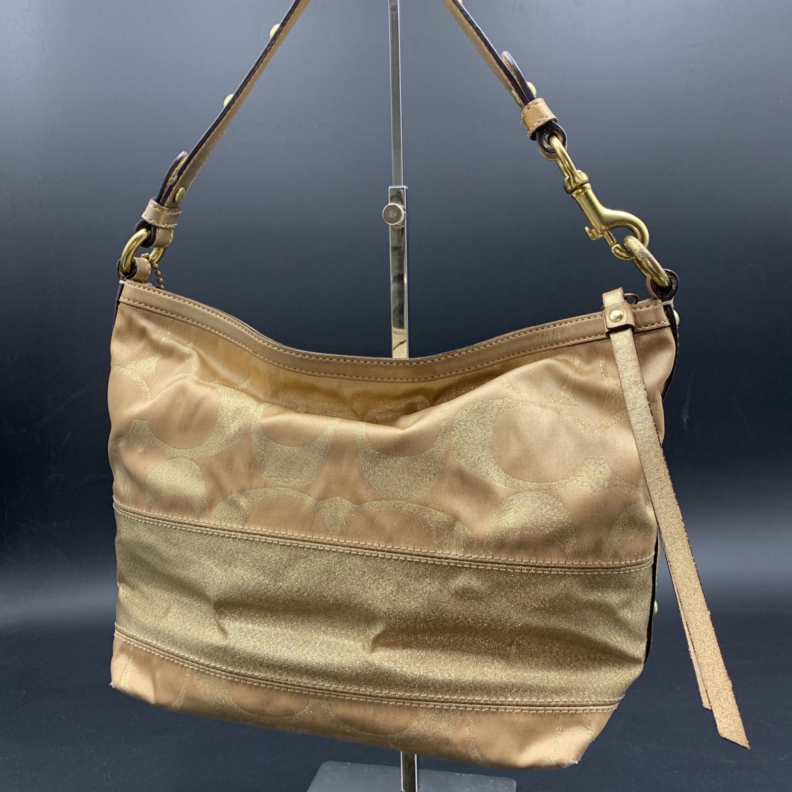 COACH ベージュ ショルダーバッグ 81 COACH コーチ シグネチャー ワンショルダーバッグ 12909 ベージュ