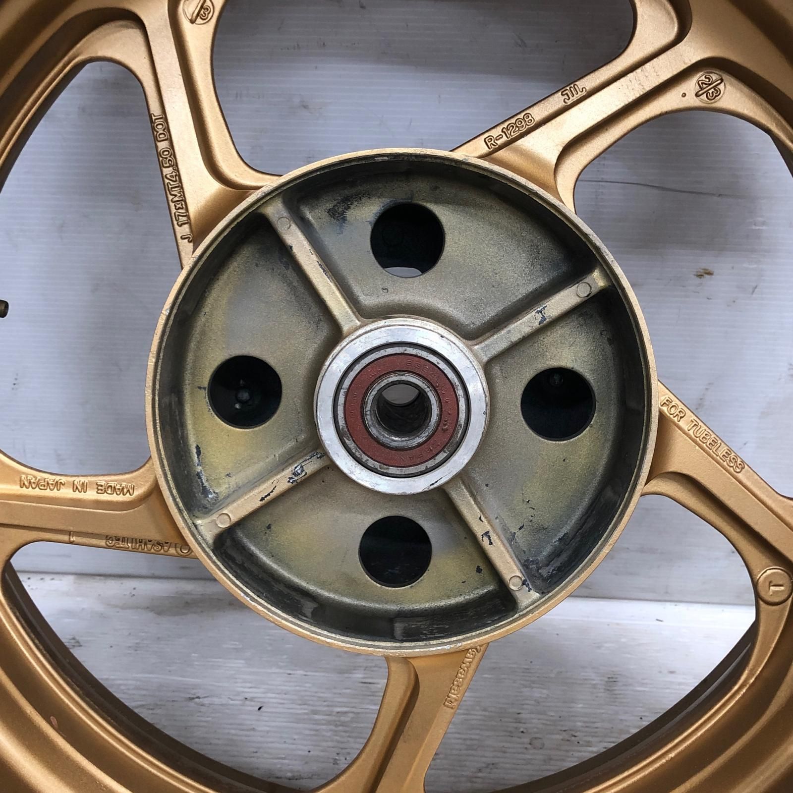 KAWASAKI ゼファー1100 ZRT10A リアホイール カワサキ