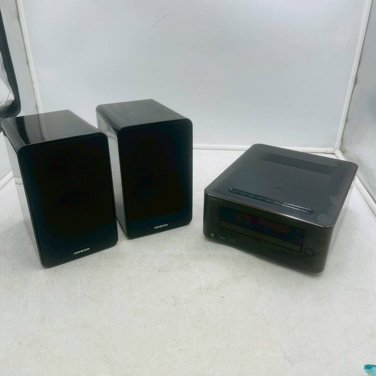 修理 部品取りに ONKYO CR-U5 ジャンク品 CDレシーバー スピーカー付 D-T25 音響セット