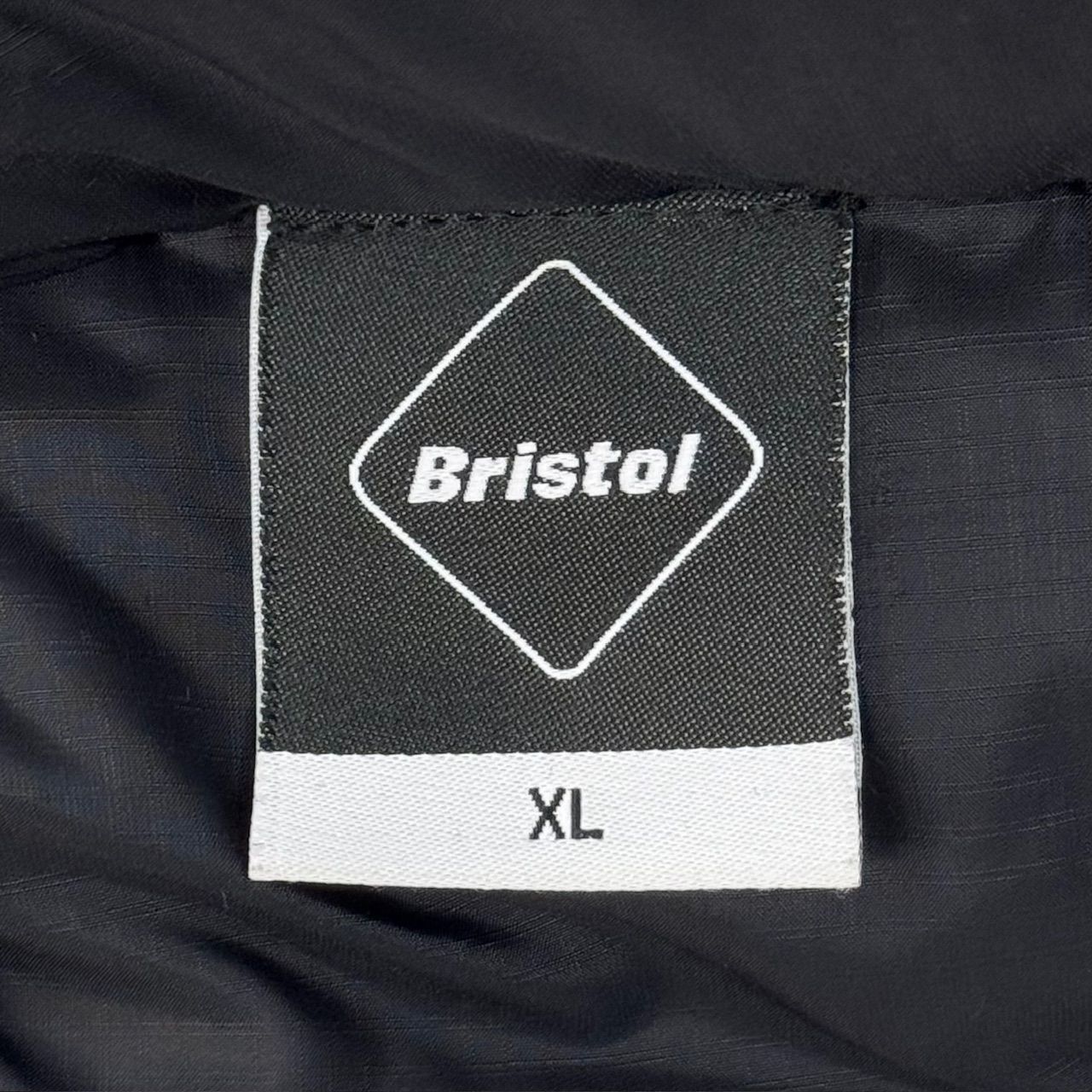 F.C.R.B.(F.C.Real Bristol) 22AW DOWN BENCH PARKA ダウンベンチ 