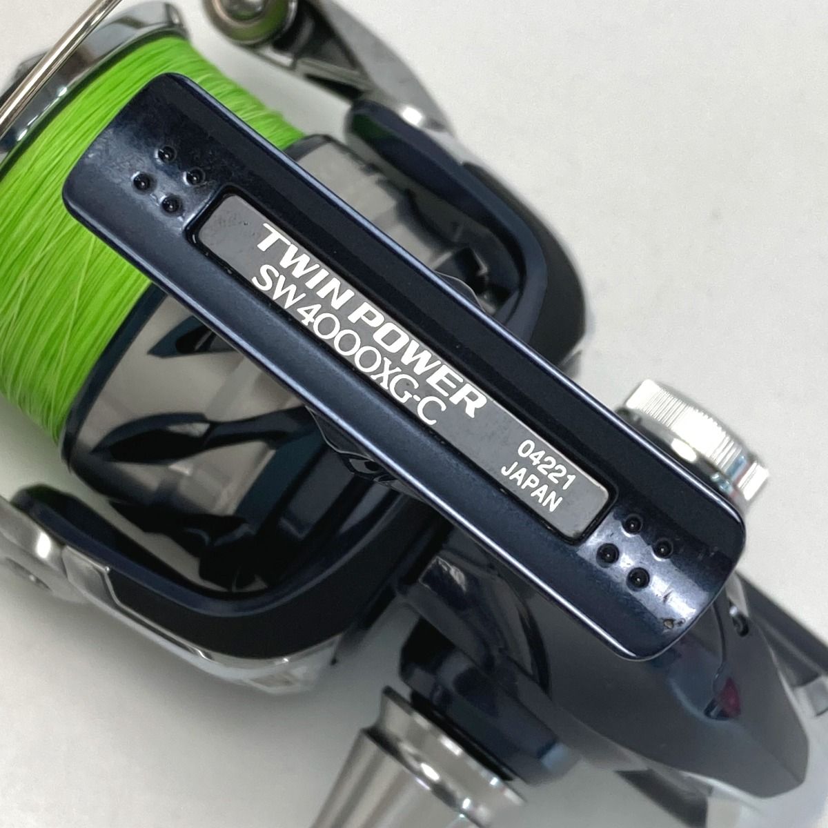 SHIMANO - ☆☆SHIMANO シマノ 21 ツインパワー SW4000XG 04221 スピニングリール 箱付き SHIMANO シマノ 21 ツインパワー SW4000XG 04221 スピニング