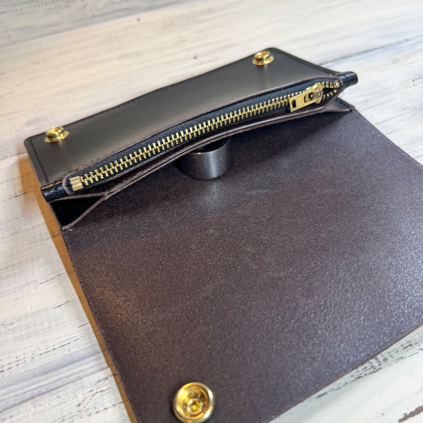 トラッカーウォレット ロング 2層】 ブラック 茶芯 ハンドメイド ゴールド