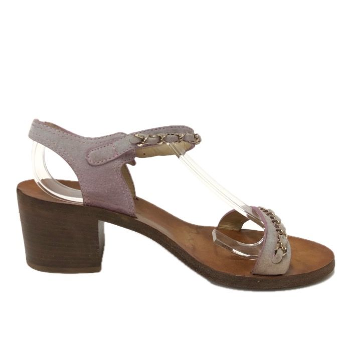 CHANEL ヒールサンダル　37.5 CHANEL シャネル チェーンストラップ ウッドヒール サンダル