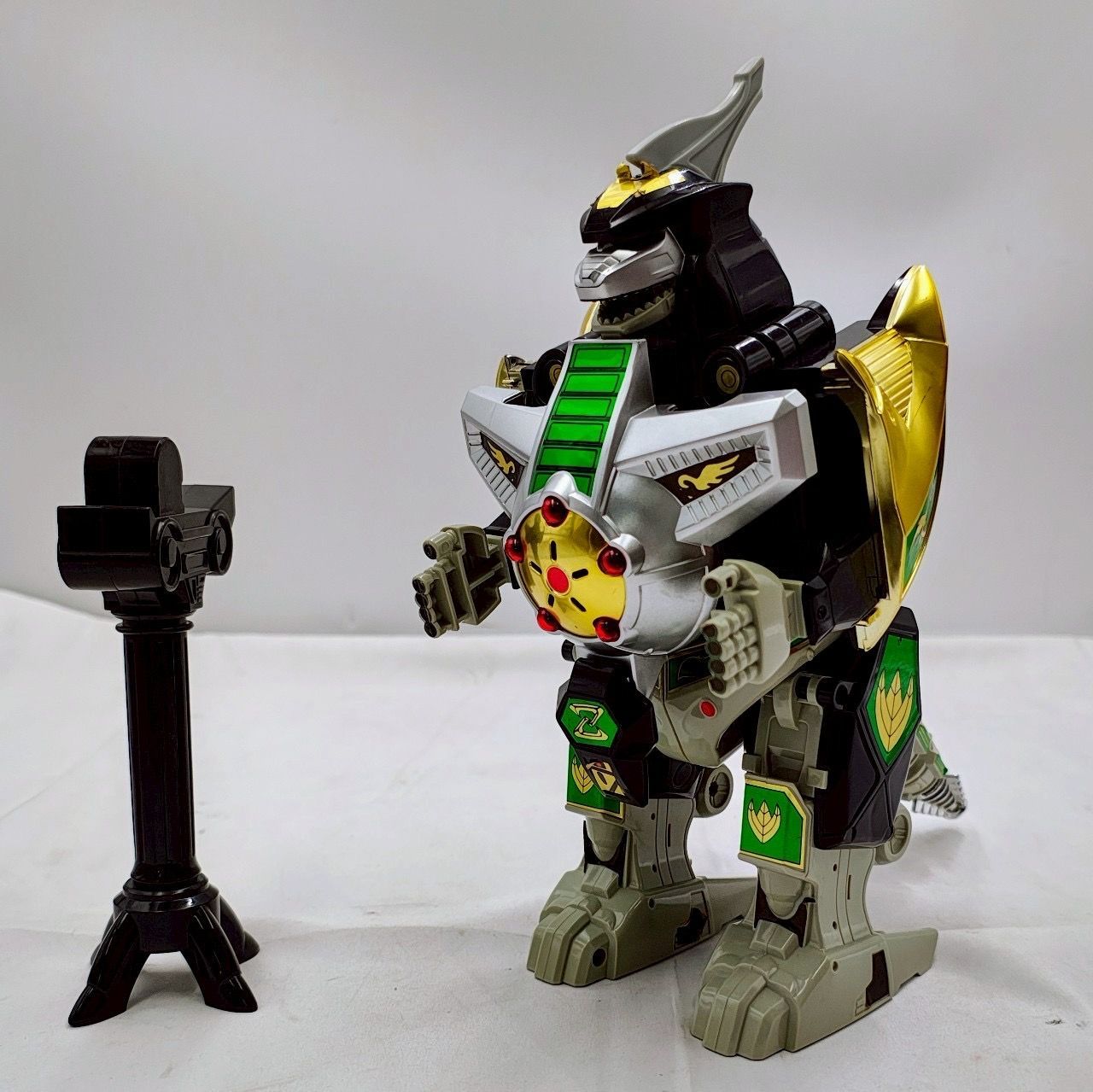恐竜戦隊ジュウレンジャー DXドラゴンシーザー DX ドラゴンシーザー / 剛龍神 (Dragon Caesar / Goryuzin