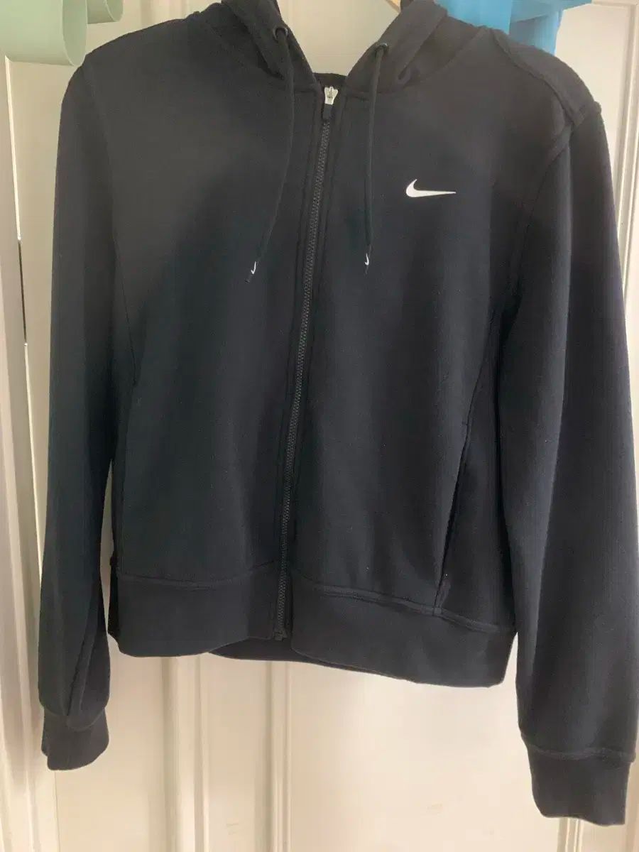 NIKE ナイキ ドライフィット ジップアップパーカー フード付き