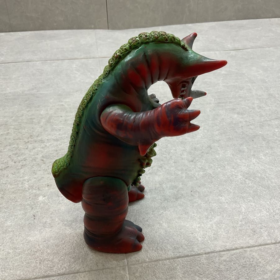 ジャンク マルサン商店 円谷プロ ウルトラマン 古代怪獣 ゴモラ  