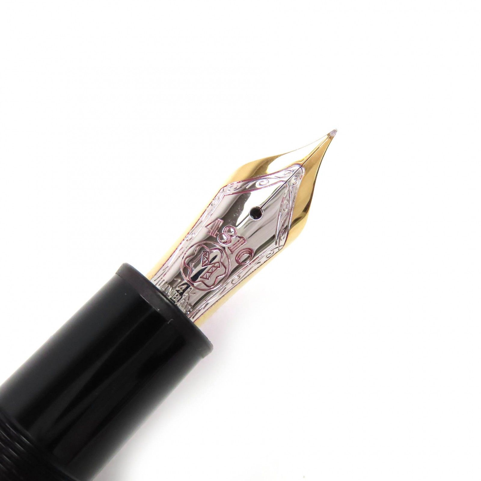 シェーファー　万年筆　ボディ スターリングシルバー　ペン先14K SHEAFFER シェーファー 万年筆 ペン先14K/585 STERLING SILVER
