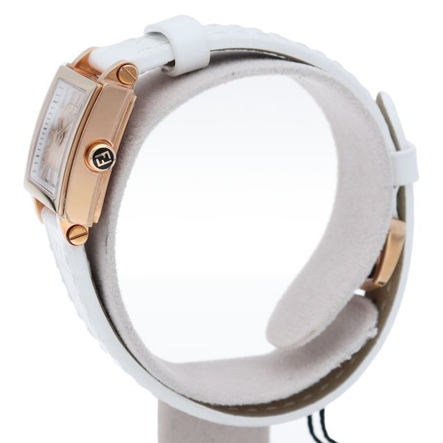 FENDI フェンディ クアドロミニ ホワイトシェル文字盤60500L 腕時計 楽天市場】フェンディ 腕時計 クアドロミニ シェル 60500L