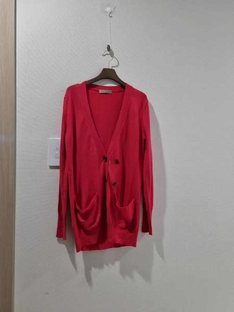 SYSTEM RED Vネック カーディガン ポケット ニット