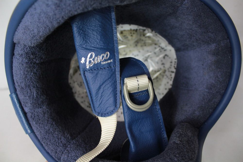 ◇BUCO ミッキーマウスヘルメット ディズニー トイズマッコイ S