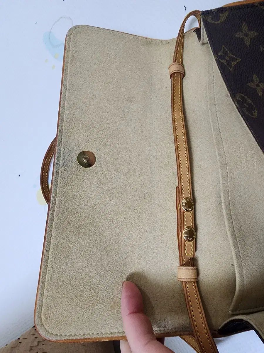 Vuitton ルイヴィトン