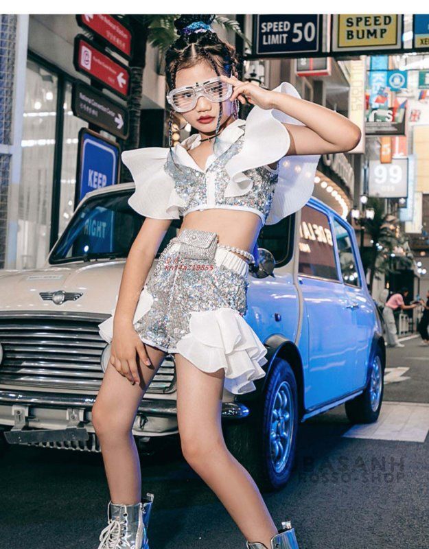 へそ出し 応援団