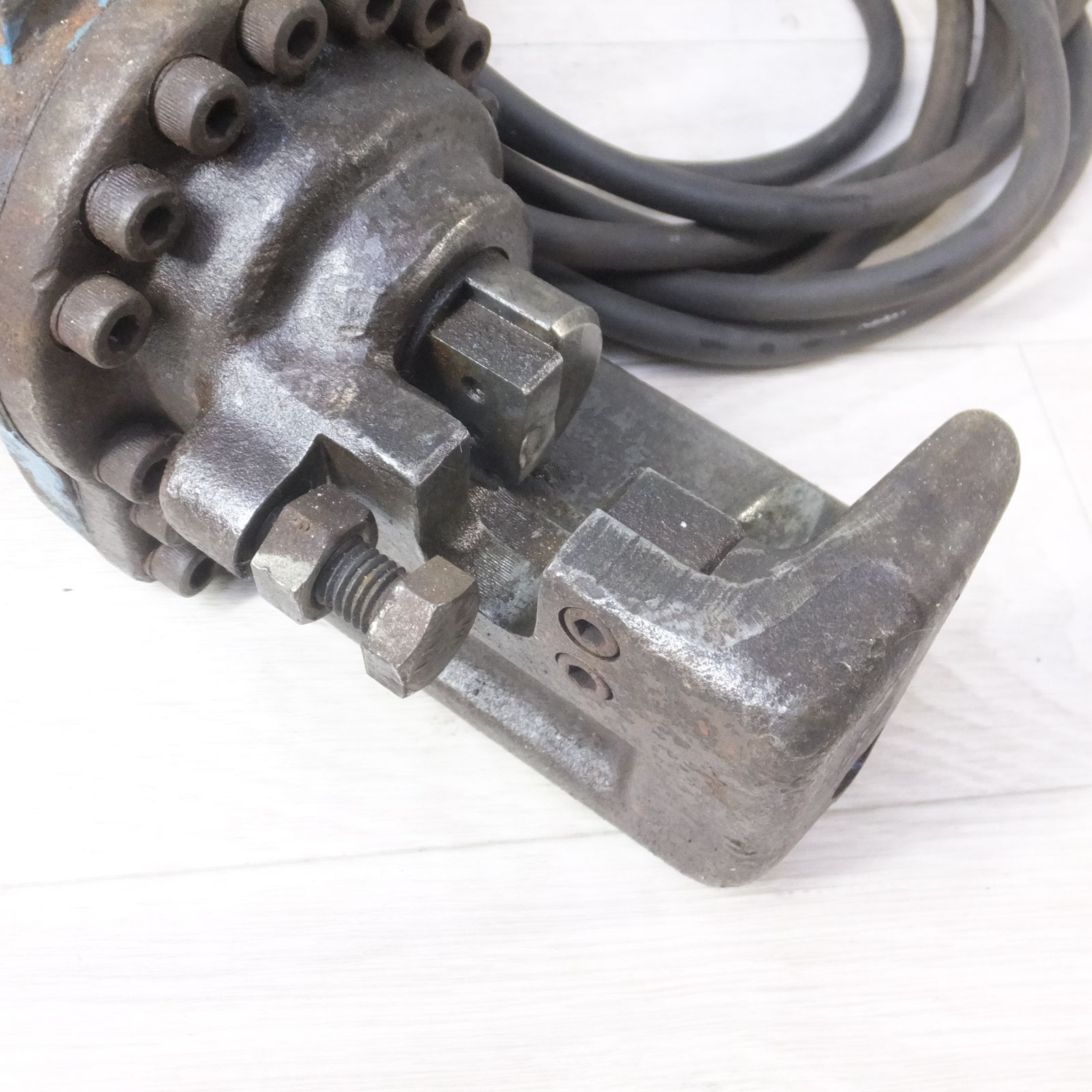 HBC-19 鉄筋切断機