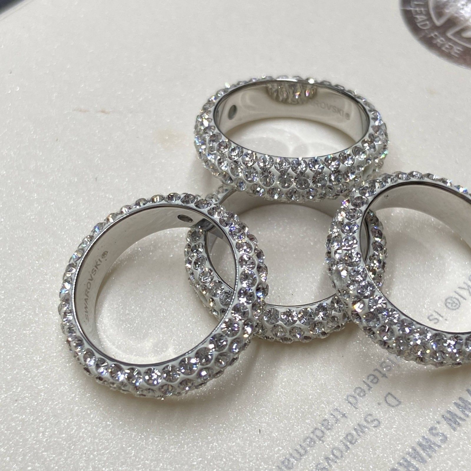 SWAROVSKI/スワロフスキー/指輪/パヴェリング/シルバー SWAROVSKI スワロフスキー 指輪 リング パヴェリング ハーフ