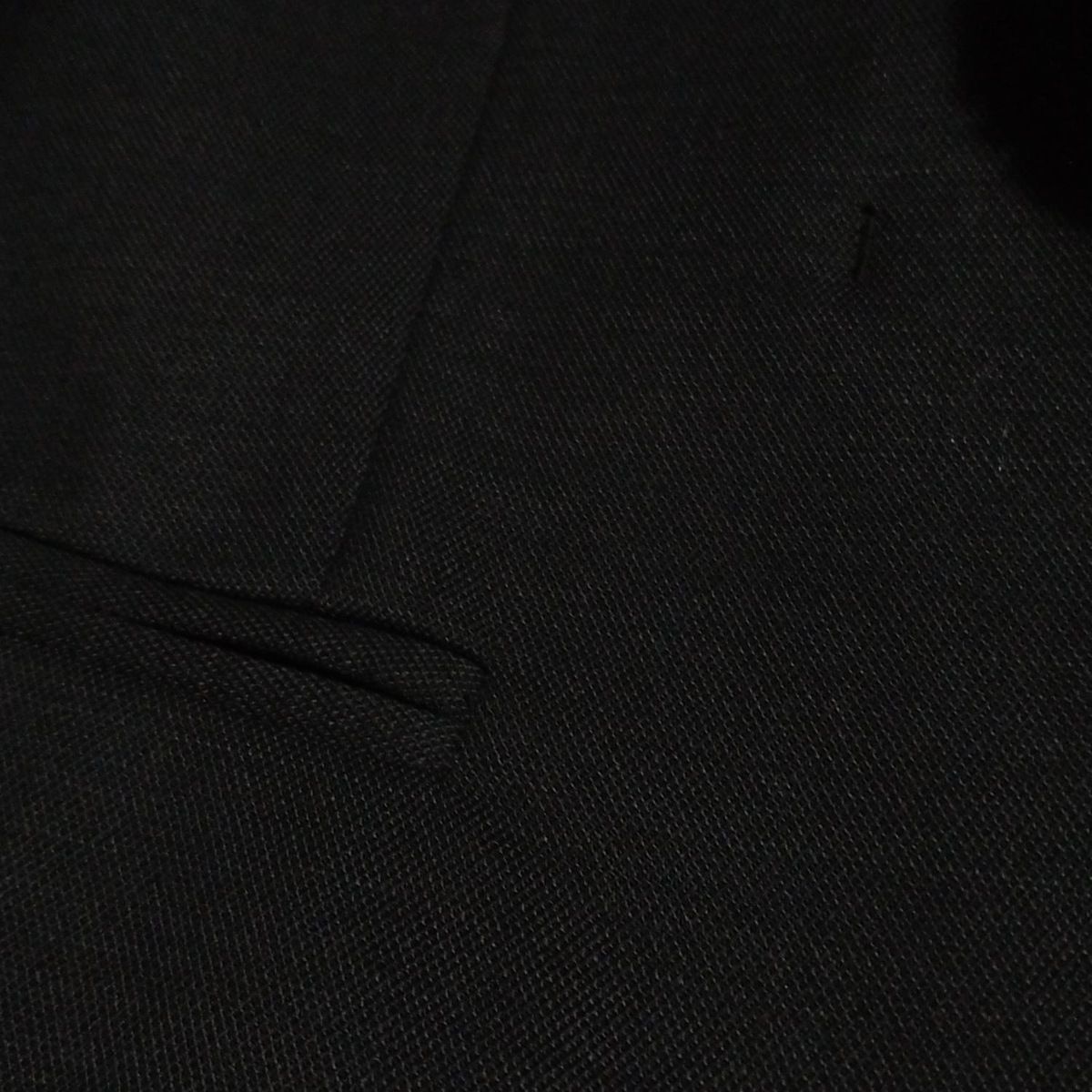 - チャコールグレー