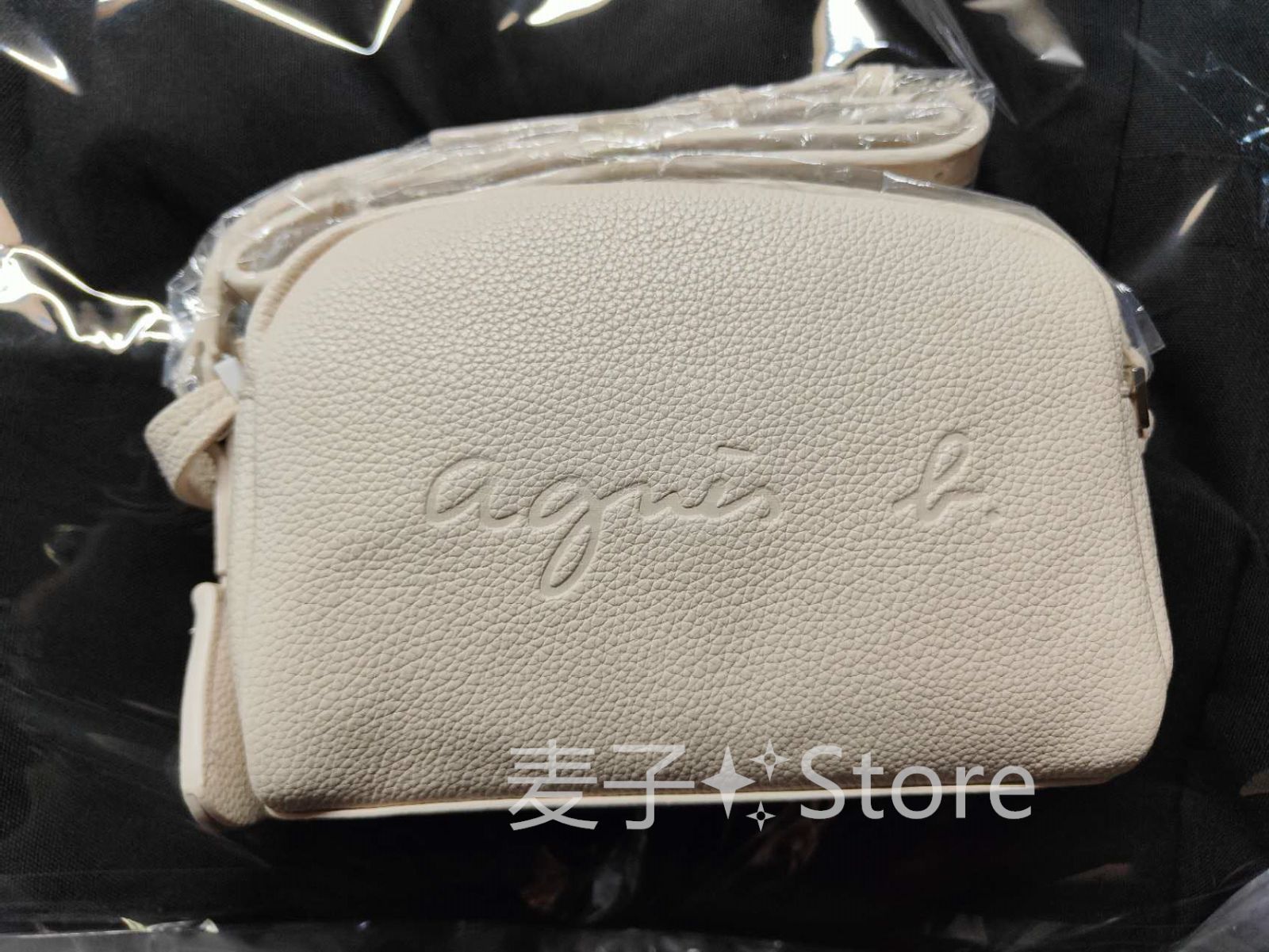 アニエスベー Agnes.b エンボスロゴ ショルダー バック レザー 新品 大人気 アニエスベー ショルダーバッグ agnes b. エンボス