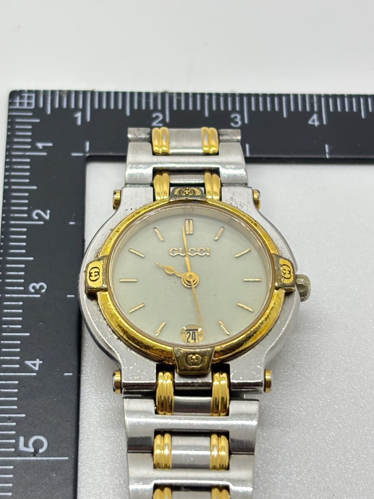 GUCCI グッチ レディース クォーツ 9000L 新品 希少品 ゴールド GUCCI】ヴィンテージ グッチ 9000L クォーツ GP 中古 レディース