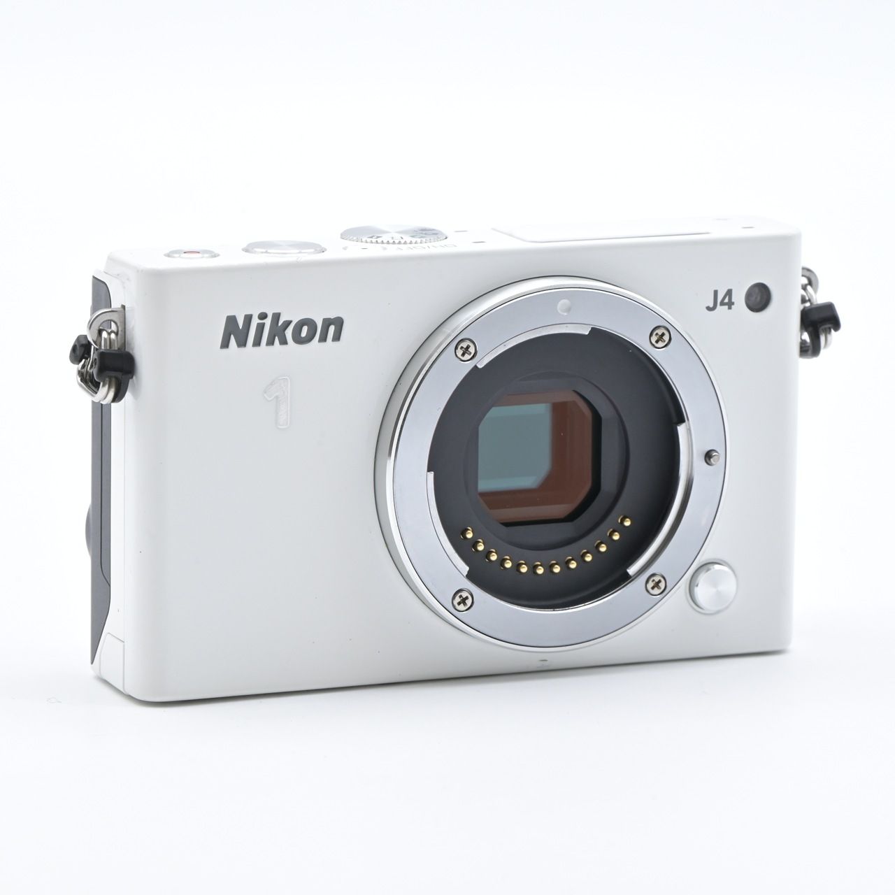 Nikon ミラーレス一眼 Nikon1 J4 ボディ ブラック J4BK Nikon ミラーレス一眼 Nikon1 J4 シルバー J4HPLKSL ボディのみ