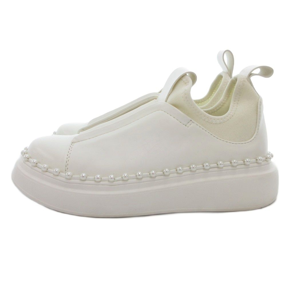 極美品 セルフォード パールトリミングスニーカー 定価2万円 24SS 極美品 セルフォード パールトリミングスニーカー 定価2万円