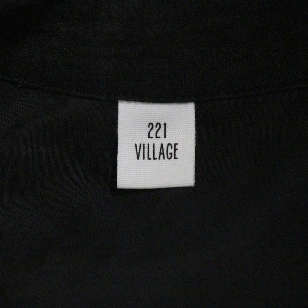 221 VILLAGE