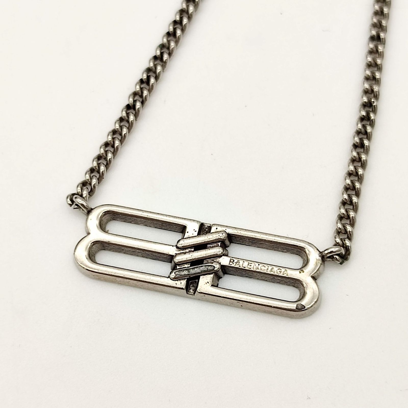 美品】BALENCIAGA バレンシアガ BBアイコンネックレス ロゴ