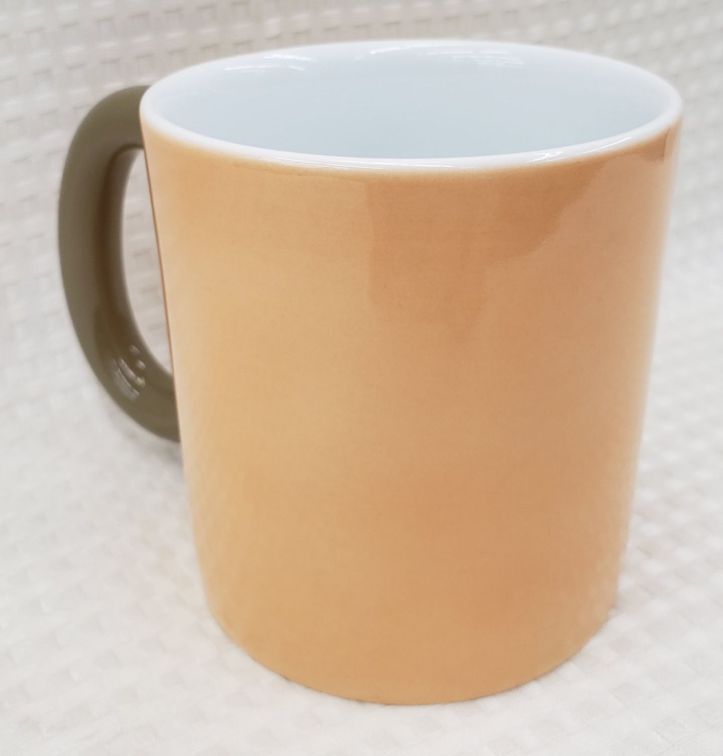 未使用品】深川製磁 なごみ色 なごみオレンジ 珈琲マグ 淡いオレンジ色 