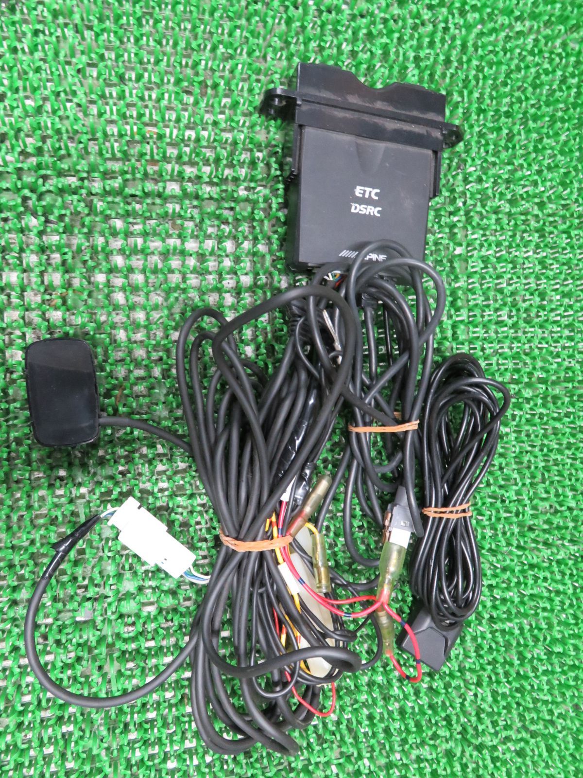 E8020|作動OK|アルパイン HCE-B110V アンテナ分離型 ETC車載器 EX10から取り出し 四輪車 電源ハーネス付 普通自動車