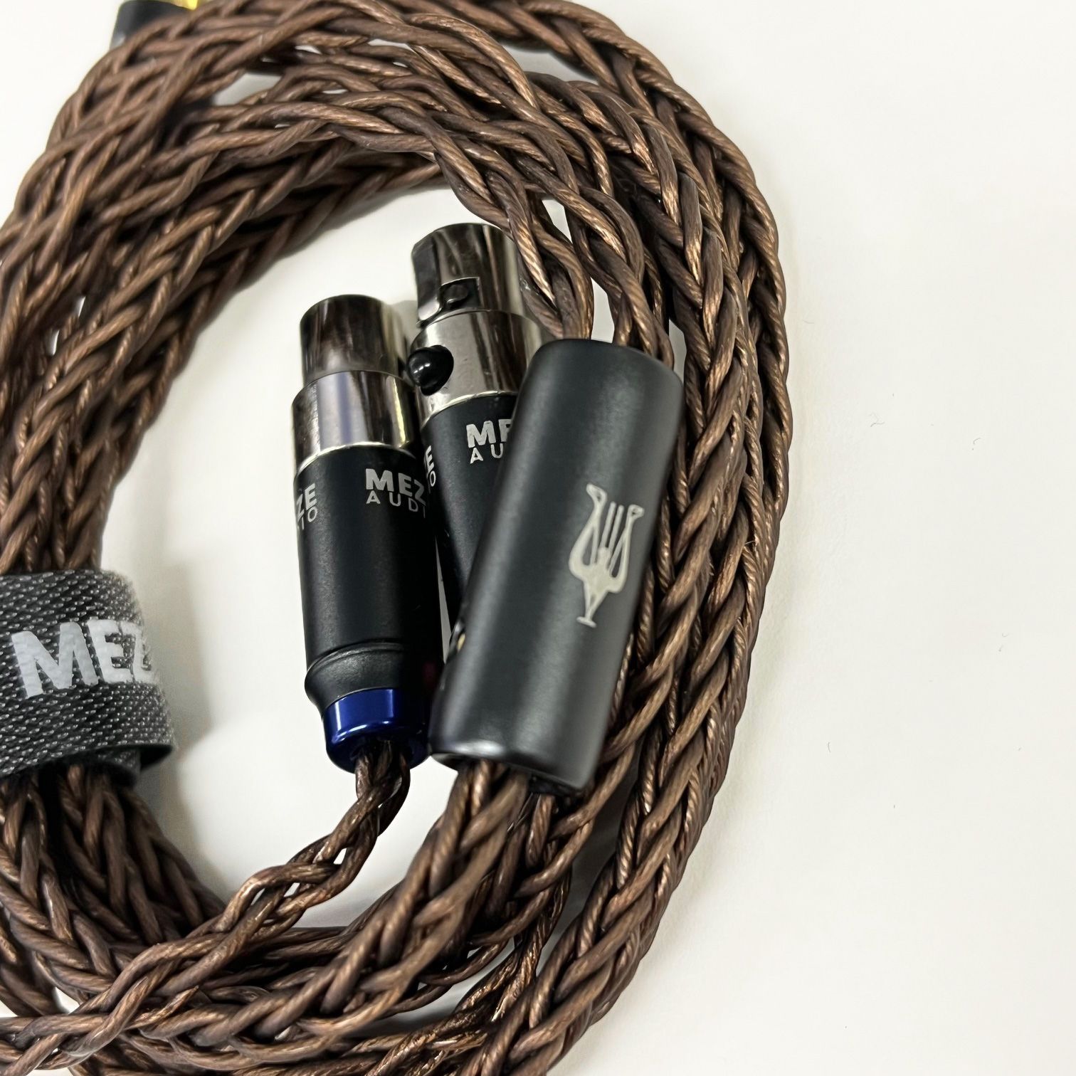 Meze Audio EMPYREAN/Elite用PCUHDアップグレードケーブル