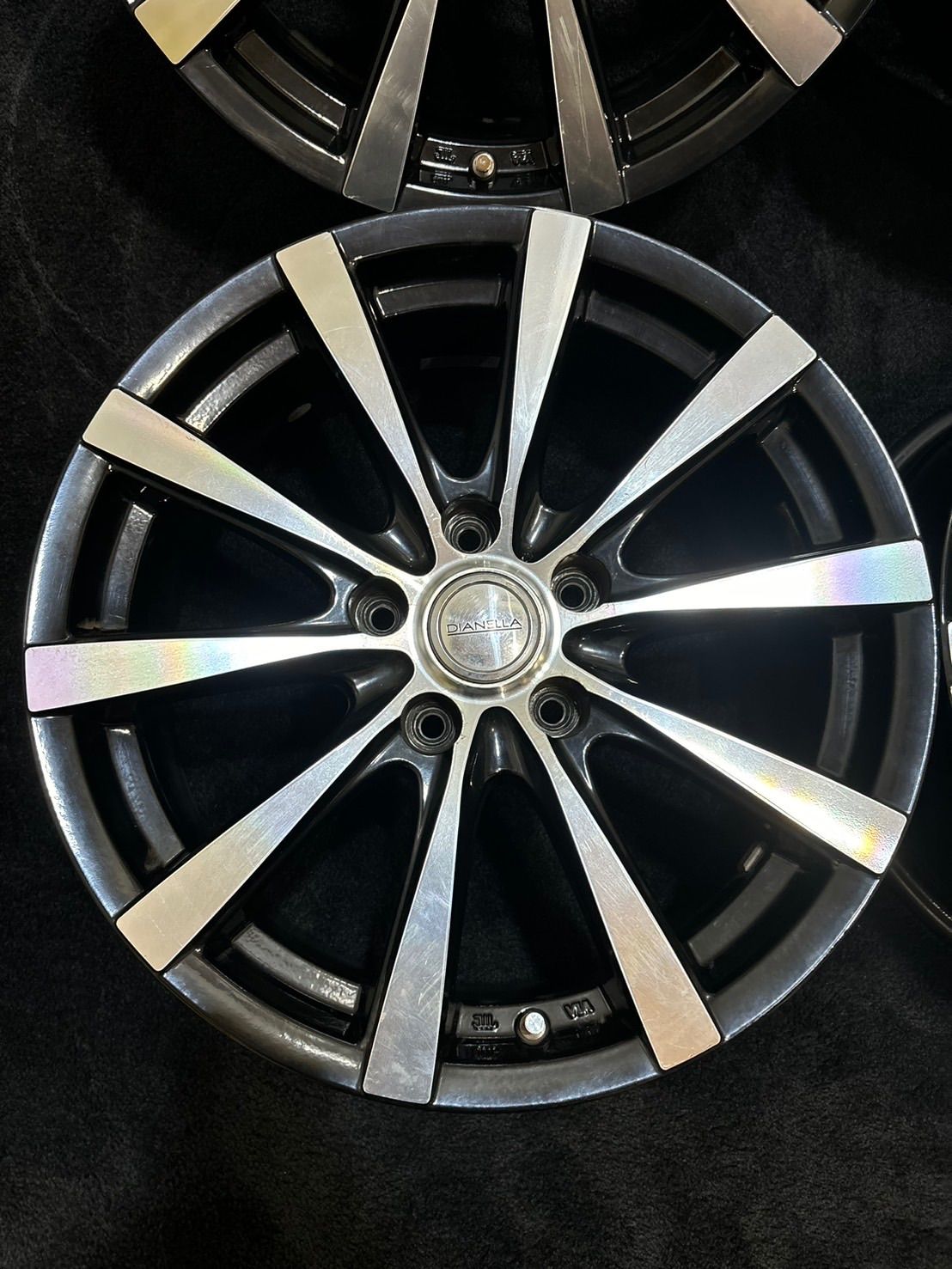 つややかな DIANELLA 17インチ 7J 48 114.3 5H アルミホイール 4本 エスティマ C-HR ブラポリ 2-K206