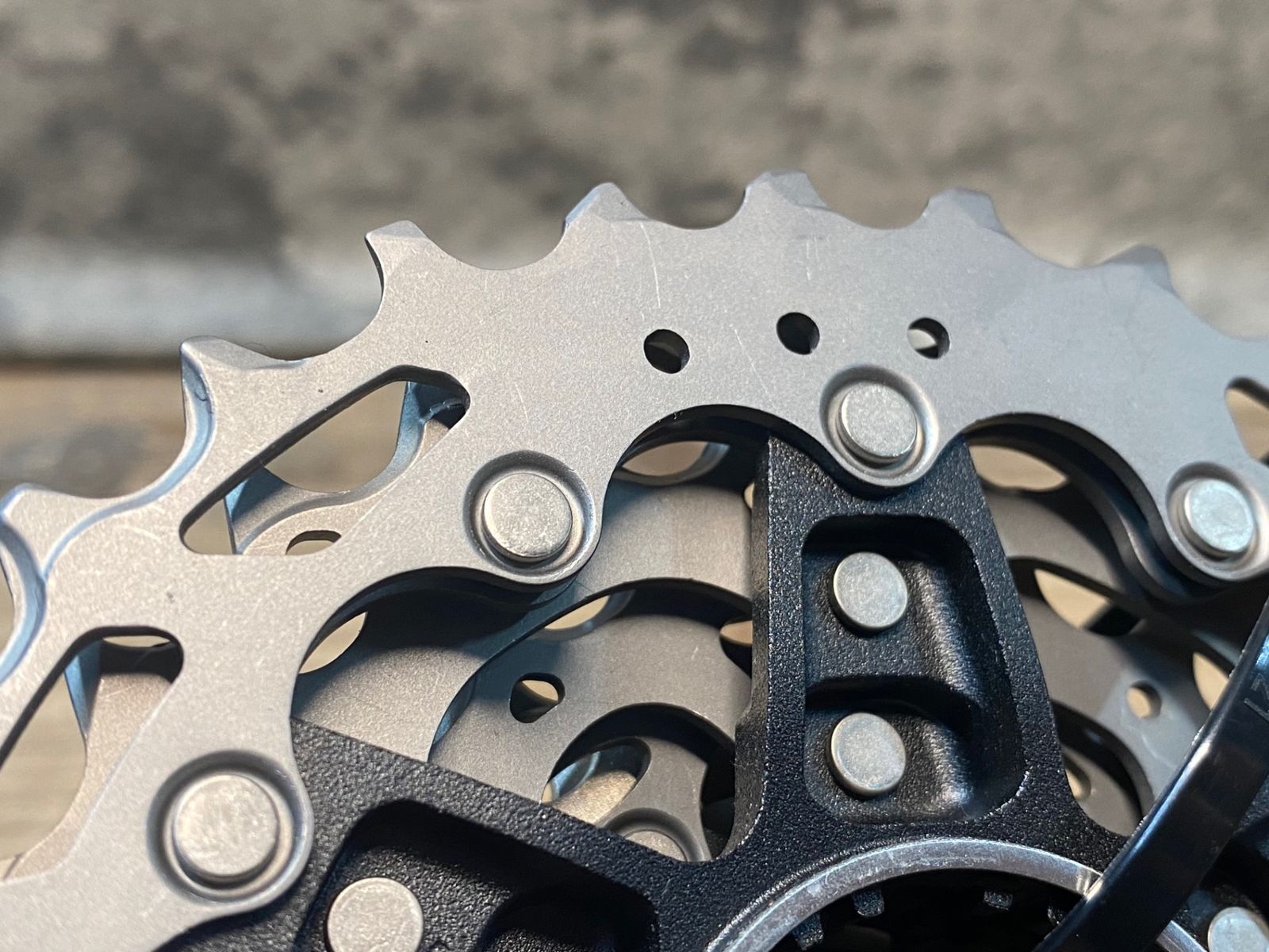 デュラエース　スプロケット IT665 シマノ SHIMANO デュラエース DURA-ACE CS-R9200