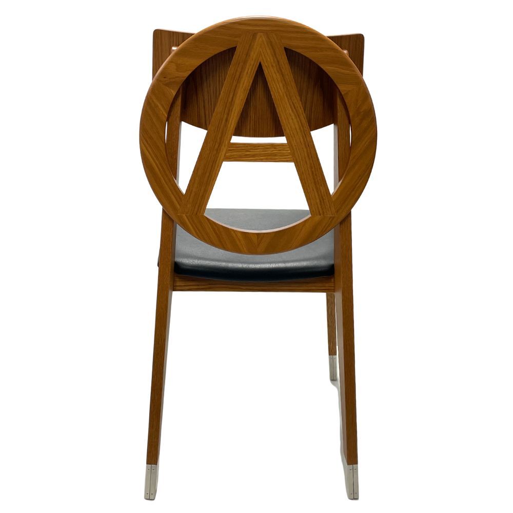 アンダーカバー アナーキー チェア 天童木工 椅子 アンダーカバーが天童木工製のチェアを発売、アナキズムの