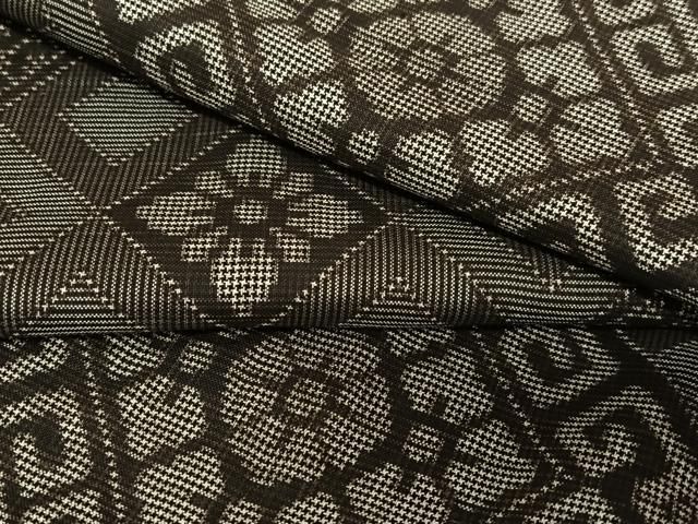 平和屋着物●本場大島紬　龍郷絣　正絹　逸品　未使用　AABA8872zg 平和屋着物○本場大島紬 龍郷絣 正絹 逸品 未使用 AABA8872zg - メルカリ