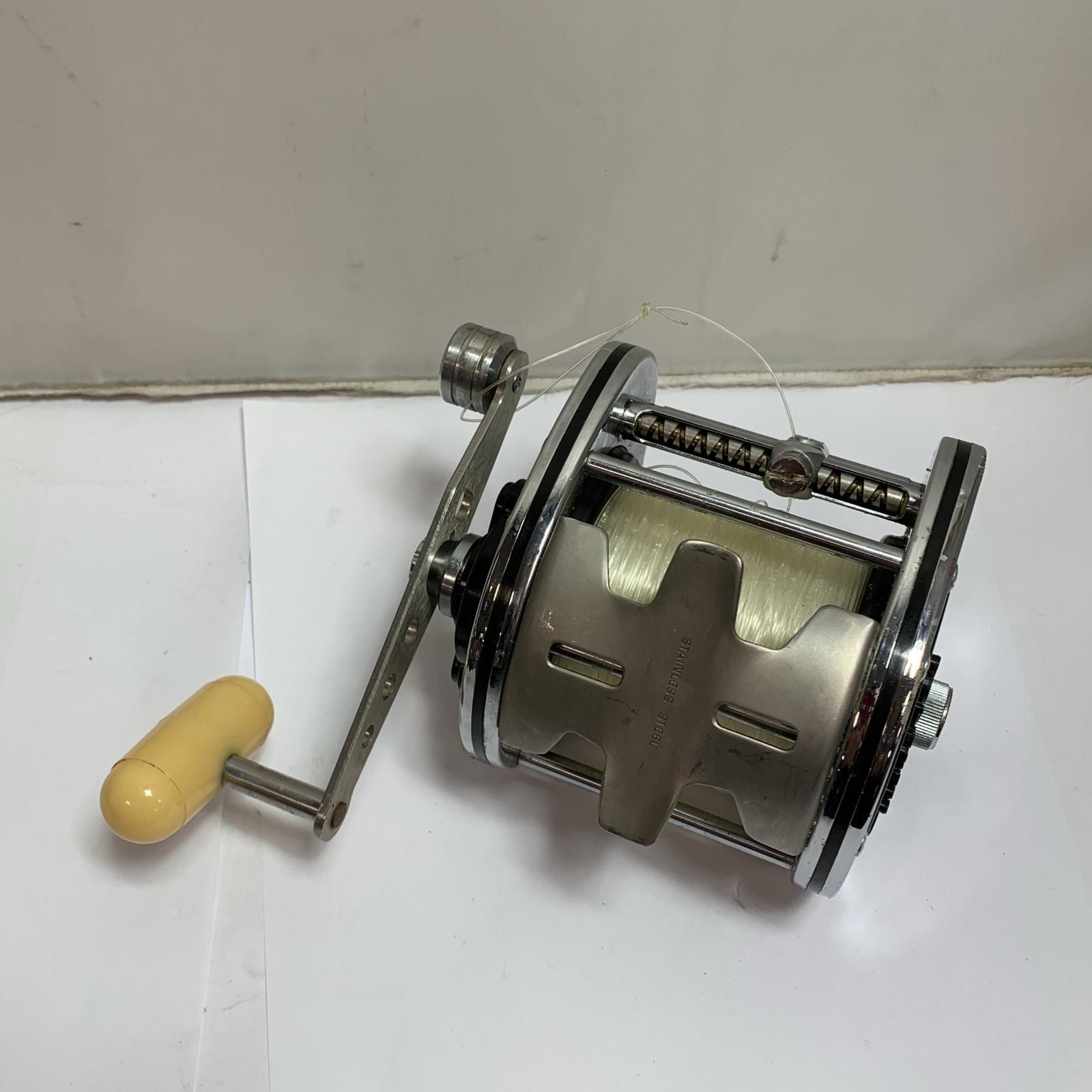 DAIWA - ★★DAIWA ダイワ  ダイナミックST-200 キズ・サビ有 両軸リール DAIWA ダイワ ダイナミックST-200 キズ・サビ有 両軸リール