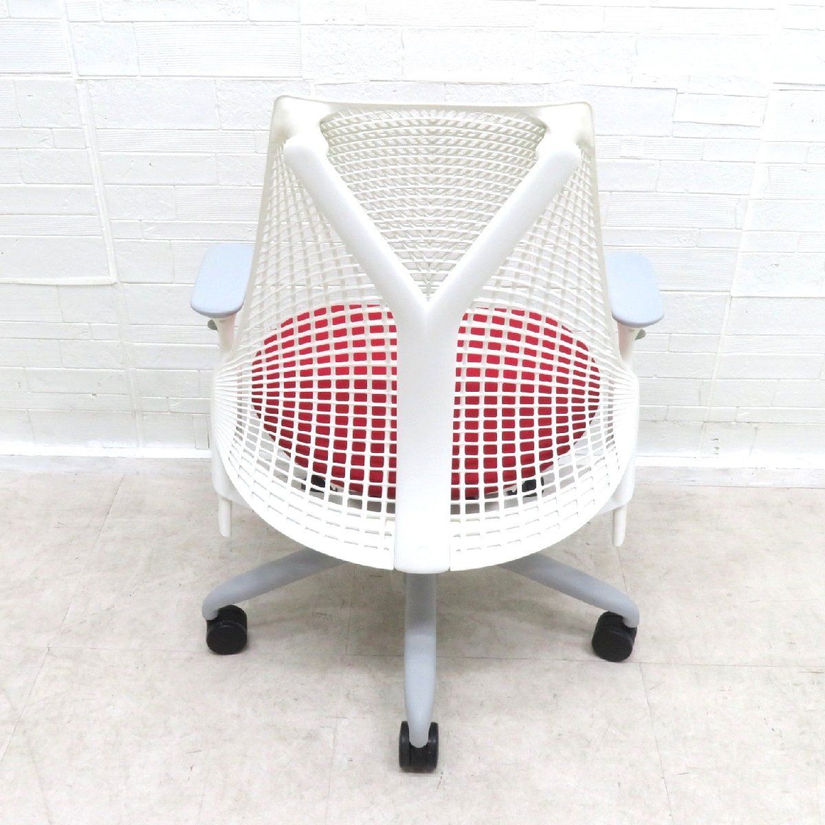 ハーマンミラー