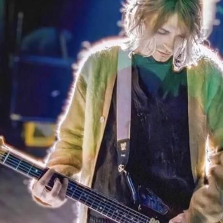 新品 25年秋冬モデル UNIVERD72 カートコバーン モヘアタッチ