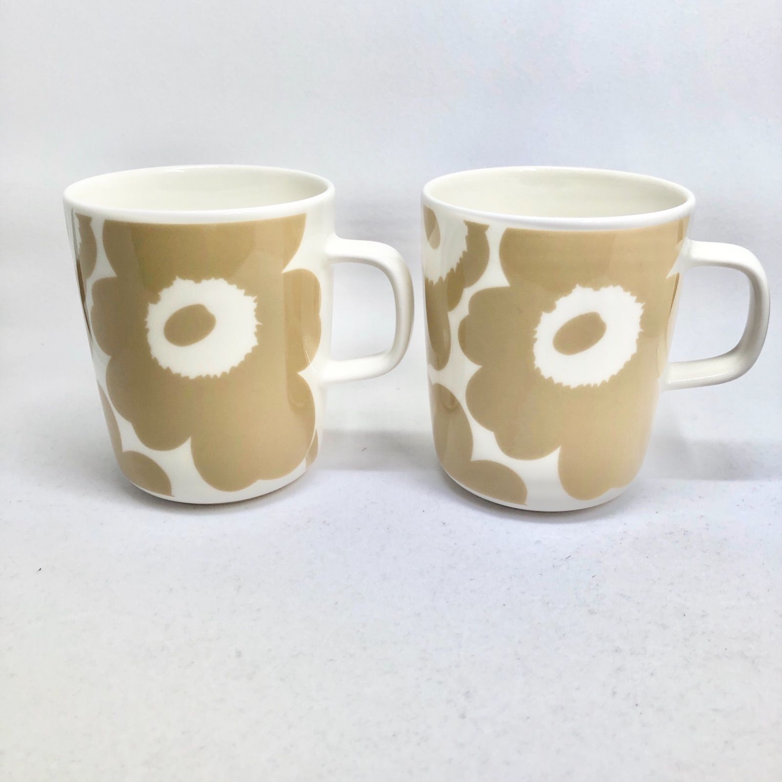 新品［marimekko］ウニッコ マグカップ 2個セット