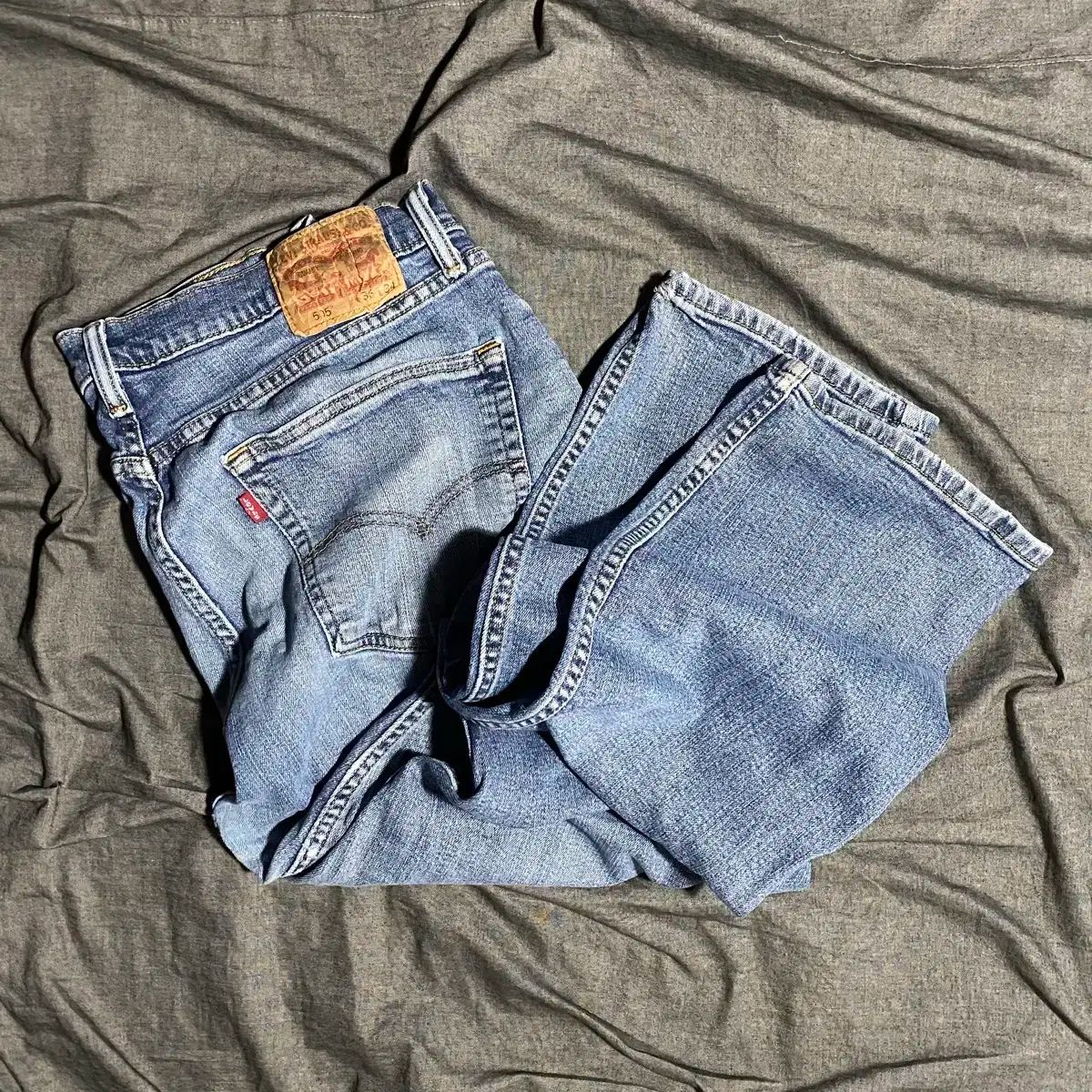 【雷市場（ポンジャン）商品韓国直送】 Levis 505 blue denim pants Sz 36X34