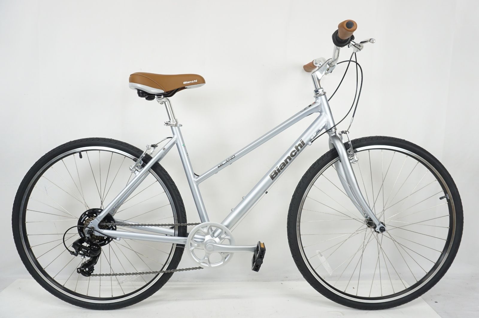 BIANCHI MILANO MID STEP 2022年モデル クロスバイク B BIANCHI 「ビアンキ」 MILANO MID STEP 2022年モデル クロスバイク