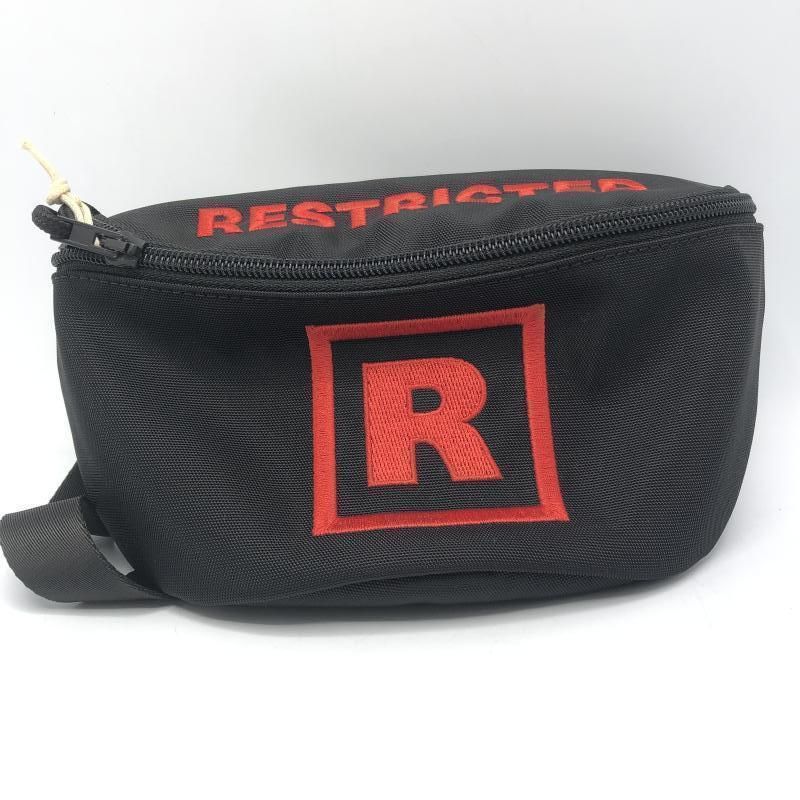 VETEMENTS ウェストポーチ UA52BA150R ブラック ヴェトモン 10
