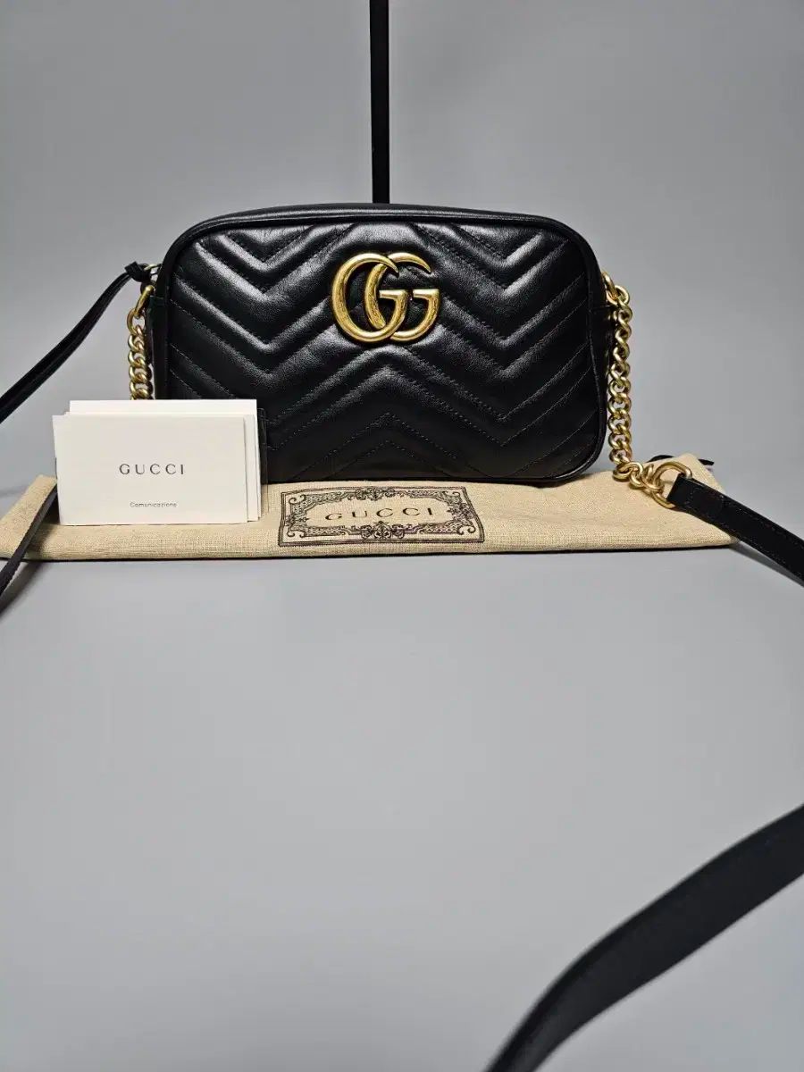 GUCCI グッチ マーモント マトラッセ チェーン クロスバッグ スモール ブラック 金具