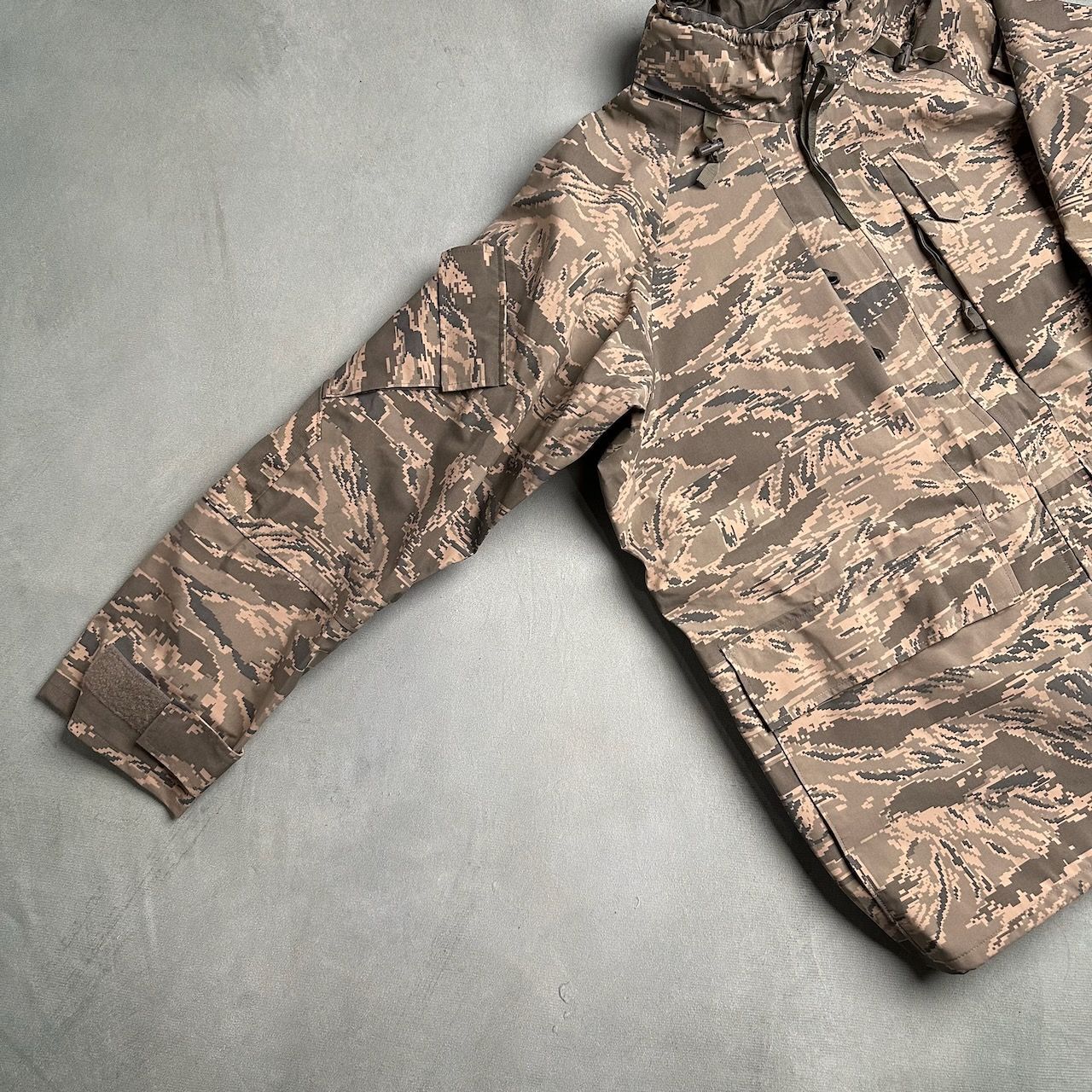 U.S ECWCS GEN2 GORE-TEX ゴアテックスパーカー ナイロン