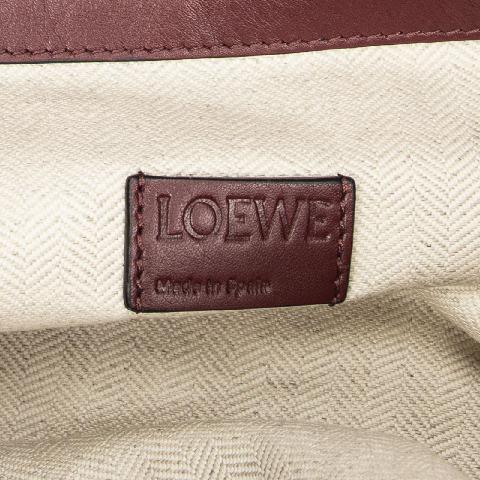 LOEWE ロエベ大フラメンコノットバーガンディナッパレザーA