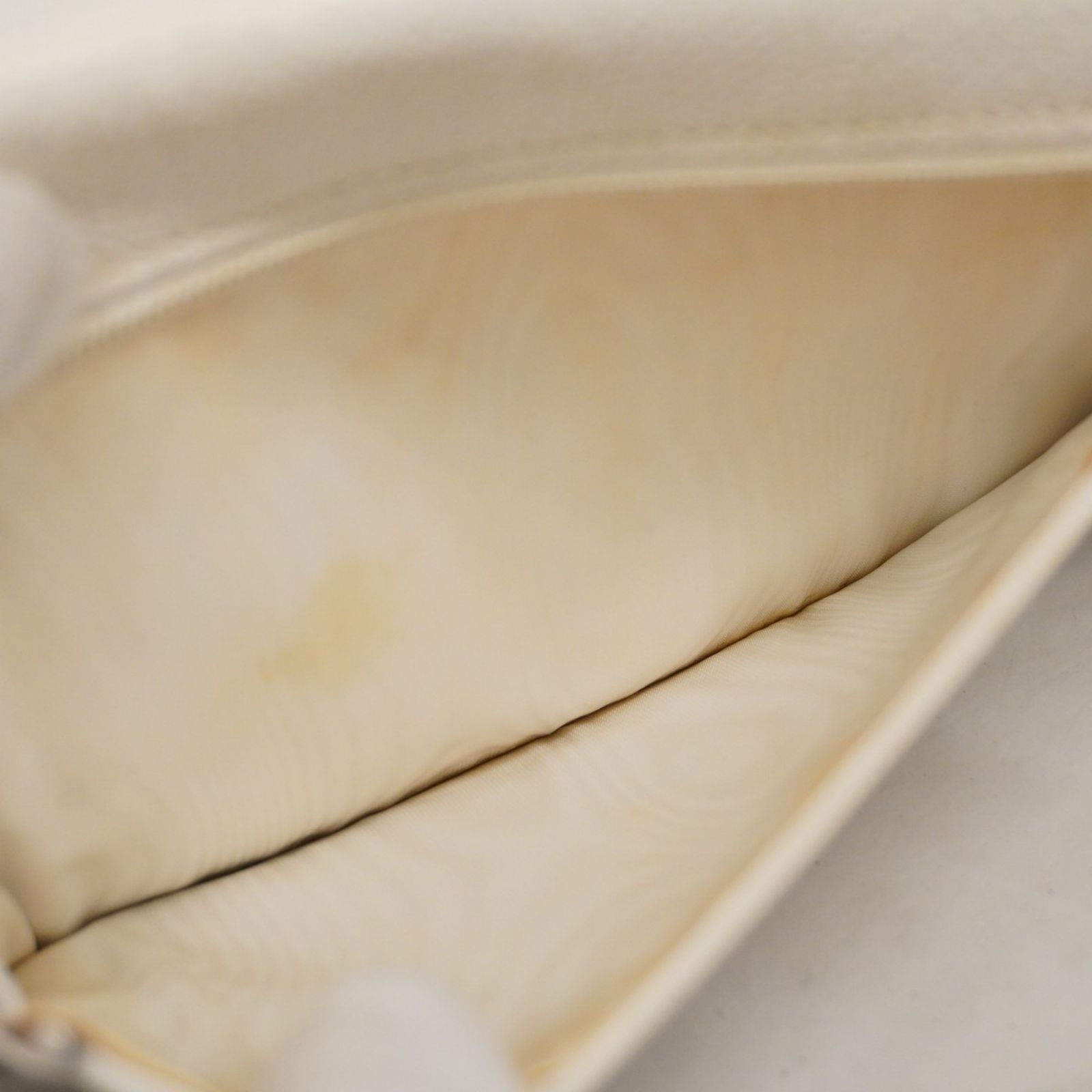 キャビアスキン