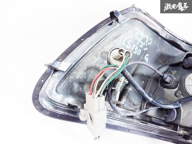 130系クラウン コーナー純正レンズ