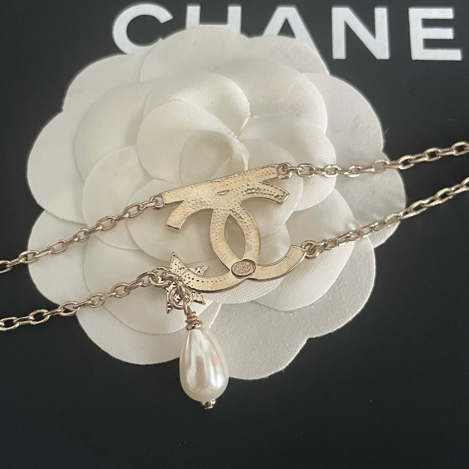 お値下げ中【未使用】CHANEL ビンテージラバーバングル ブレスレット 今日特価】Chanel ヴィンテージ ブレスレット 送料無料！在庫