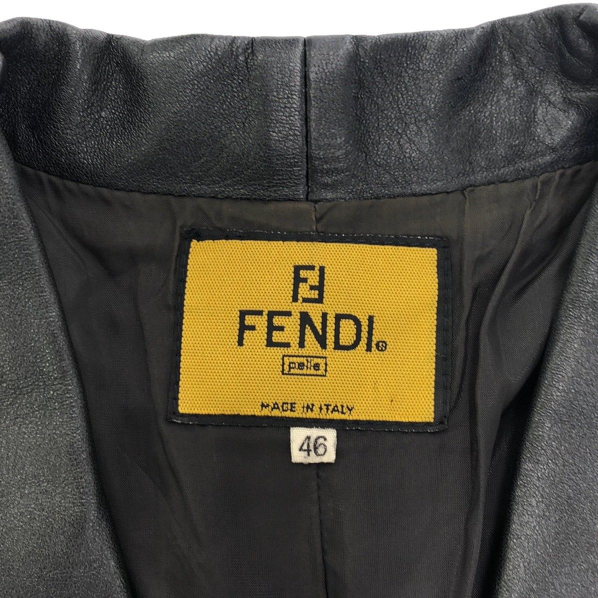 FENDI フェンディ パイピングレザーハーフコート ブラック 46 - メルカリ 
