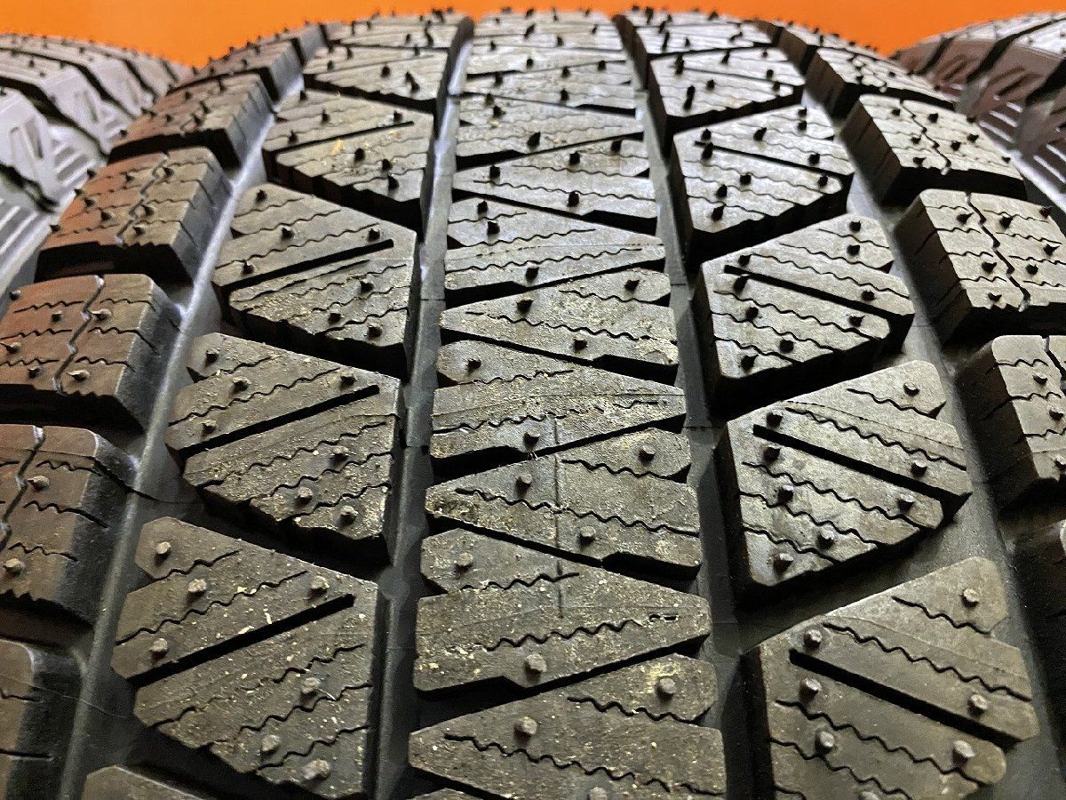 タイヤ新品 BS DM-V3 スタッドレス 265/60R18 新車外し トヨタ ハイラックスGRスポーツ GUN125 純正ホイール 7.5J6HPCD139.7+30 (VTY982MS) タイヤ新品 BS DM-V3 スタッドレス 265/60R18 新車外し トヨタ