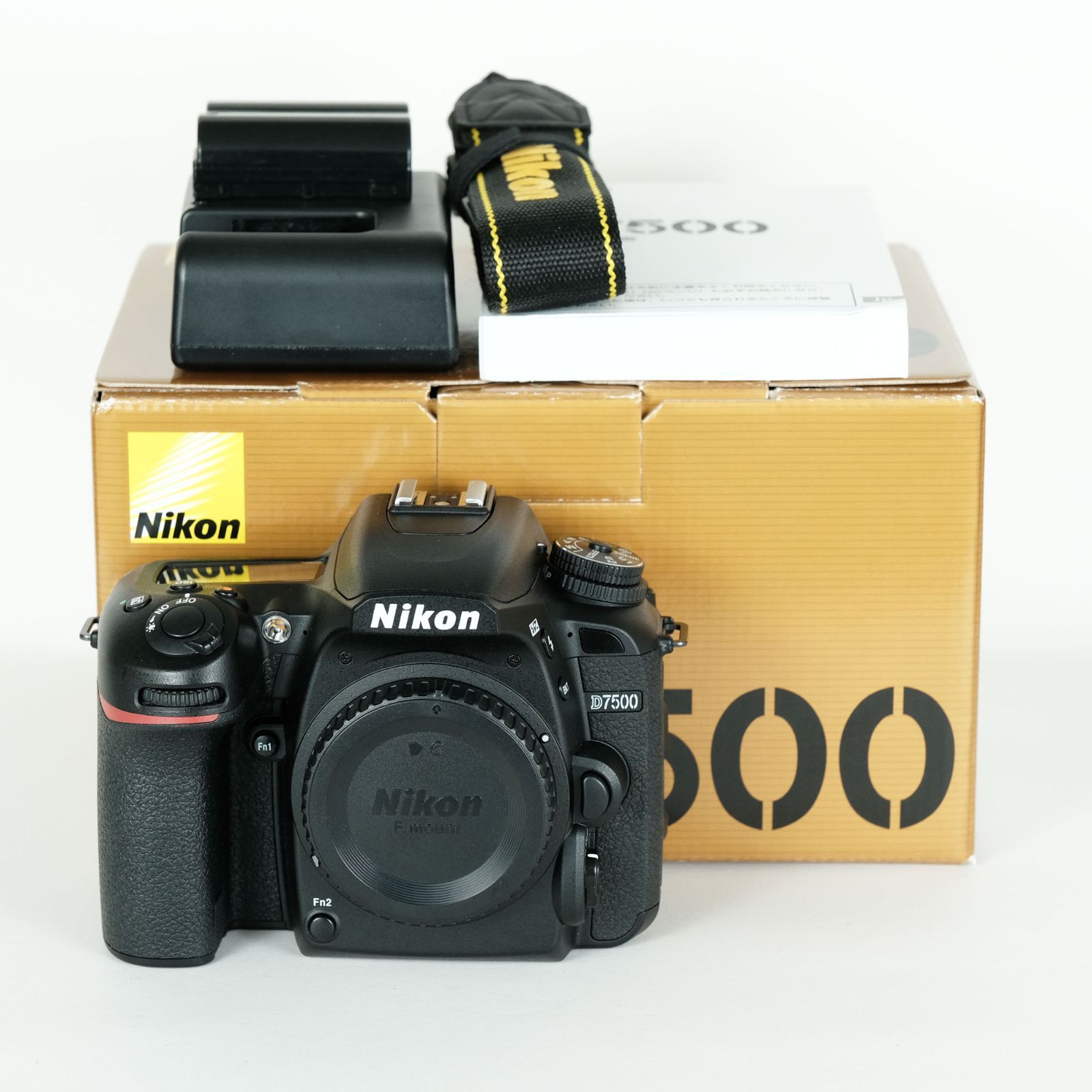 【まさお】　Nikon D7500 ボディ ニコン D7500-BODY デジタル一眼カメラ 「D7500」 ボディ
