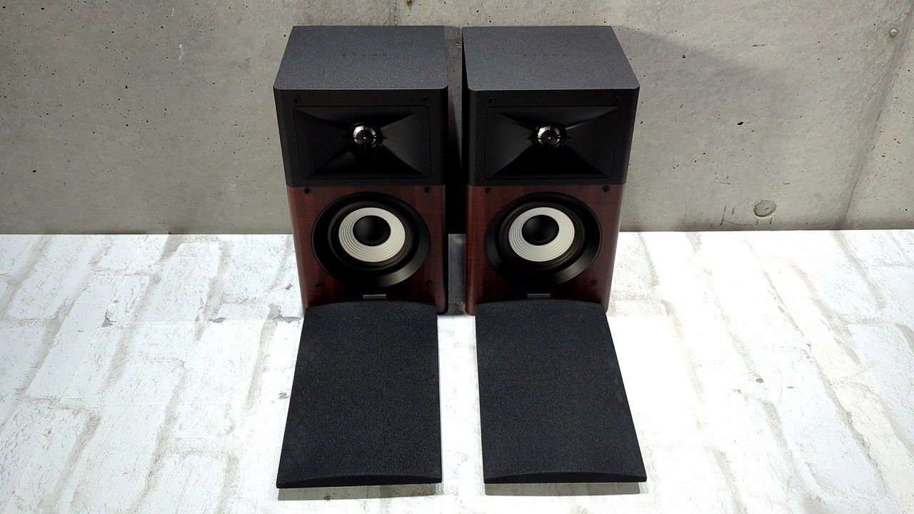 フューエルリッド 外装車の燃料タンクパッド軽油キャップカバー