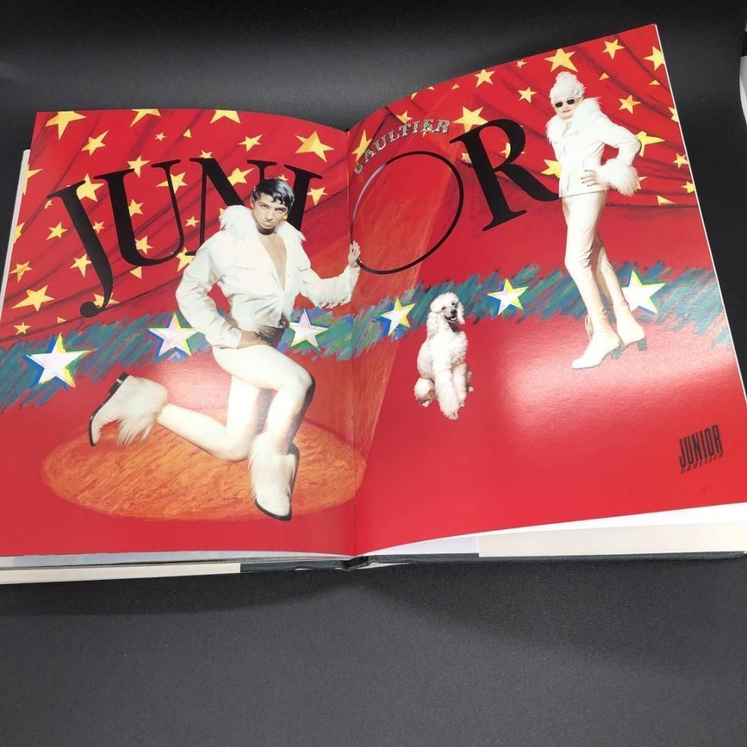 ジャンポールゴルチェ JeanPaulGAULTIER 写真集 ファッションの魔法使い ドイツ語 POP_KOS